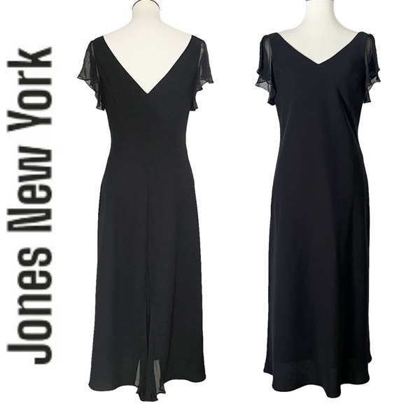 Jones New York Dresses & Skirts - Jones New York Chiffon‎ Beaded Sparkle in Black